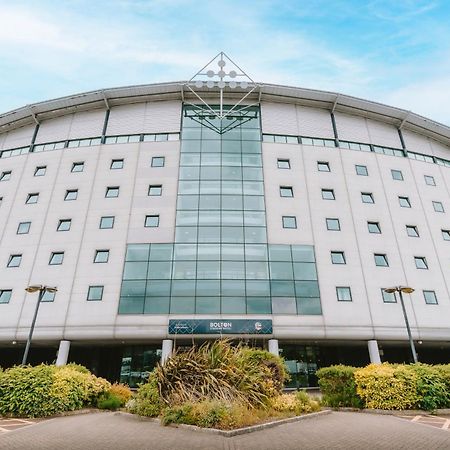 The Bolton Stadium Hotel, A Member Of Radisson Individuals Экстерьер фото